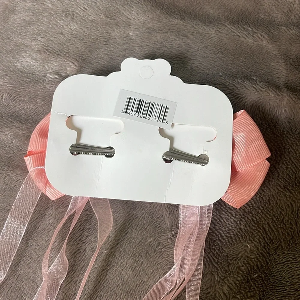Hello Kitty Peach Hair Bows set of two with streaming ribbons NWT